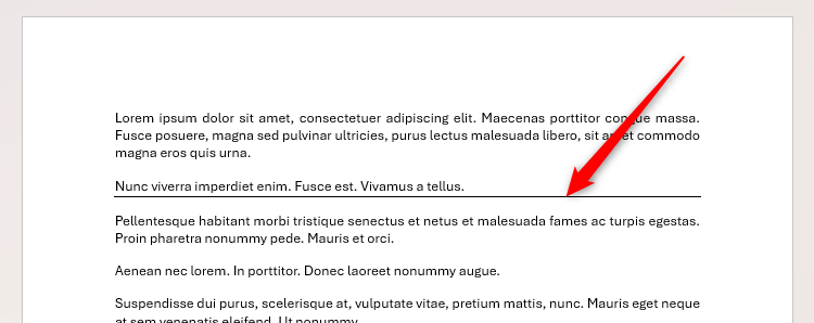 Texte dans Microsoft Word avec une bordure inférieure appliquée pour créer une ligne horizontale.