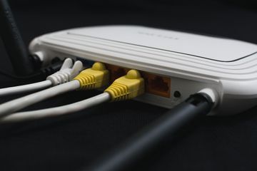 L'authentification MAC devrait-elle être activée?
