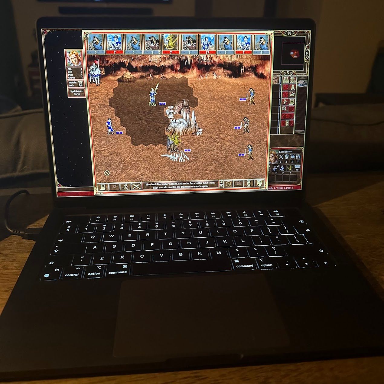 Heroes of Might et Magic III fonctionnant sur un MacBook.