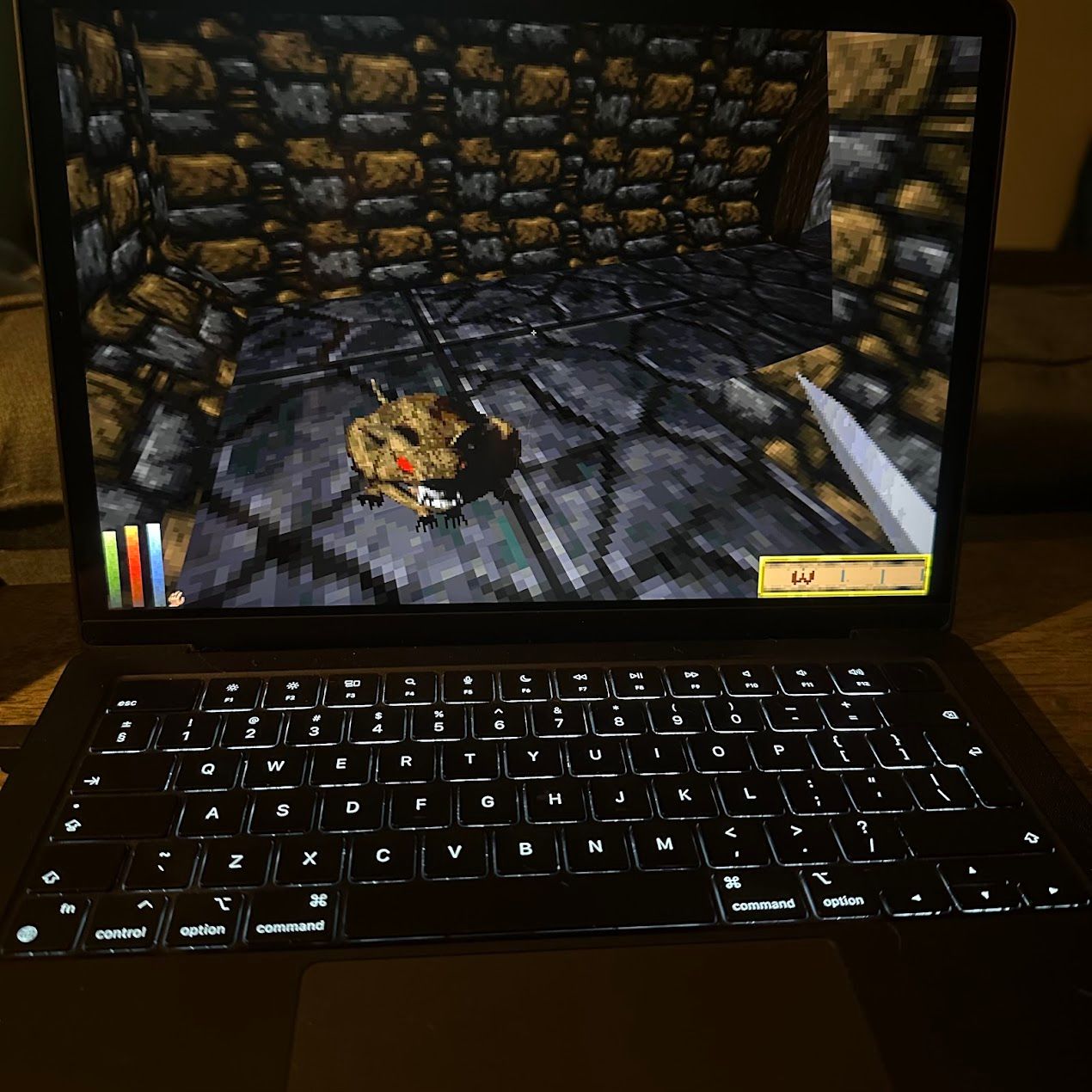 Daggerfall Unity fonctionnant sur un MacBook Pro.