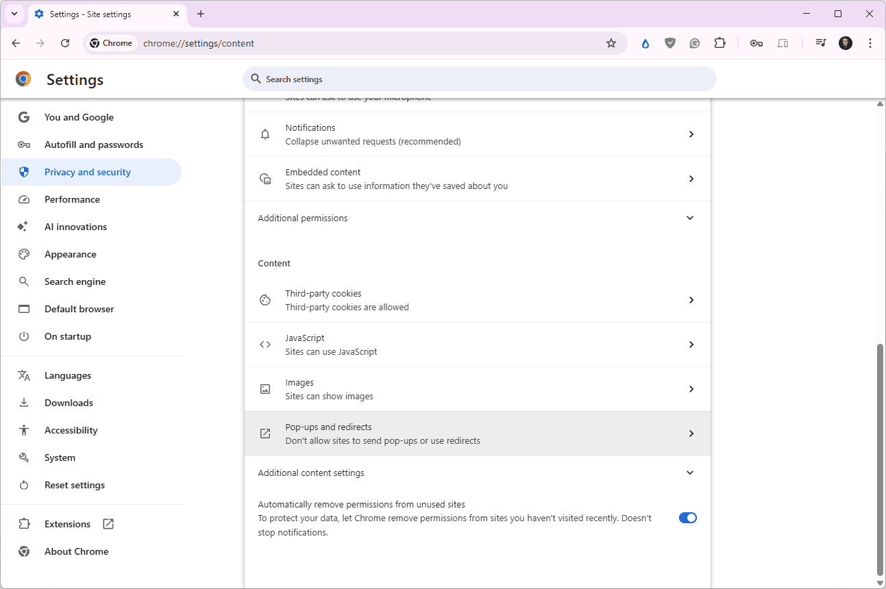 Page Paramètres du site Google Chrome avec `` Pop-ups et redirections 'mis en surbrillance